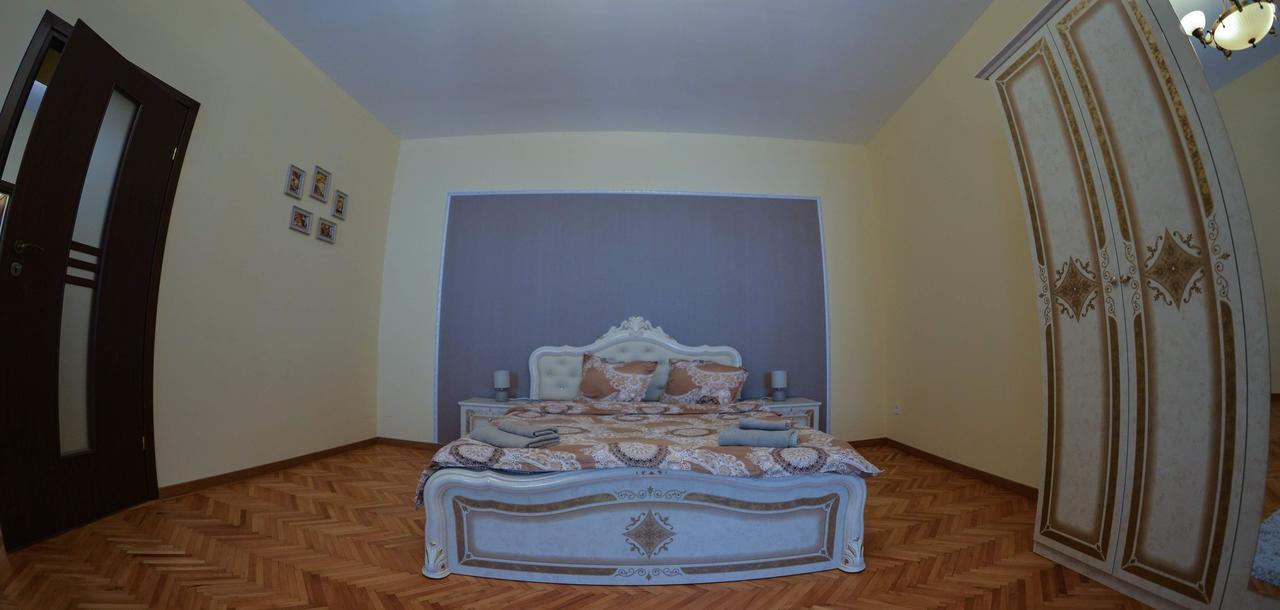 Apartment Luca Poarta Schei Braşov Exterior foto
